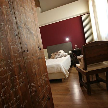 Bed & Breakfast Ai Cracchi Castelgomberto Exteriör bild